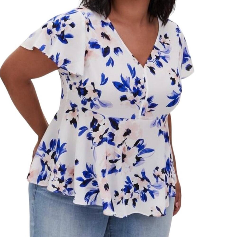 Torrid Babydoll Flutter Sleeve Peplum Blouse Top Size 2X Blue White Pink